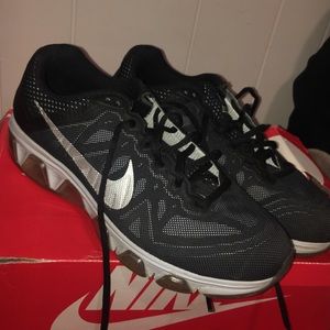 Black & gray Max Air Nike sneakers
